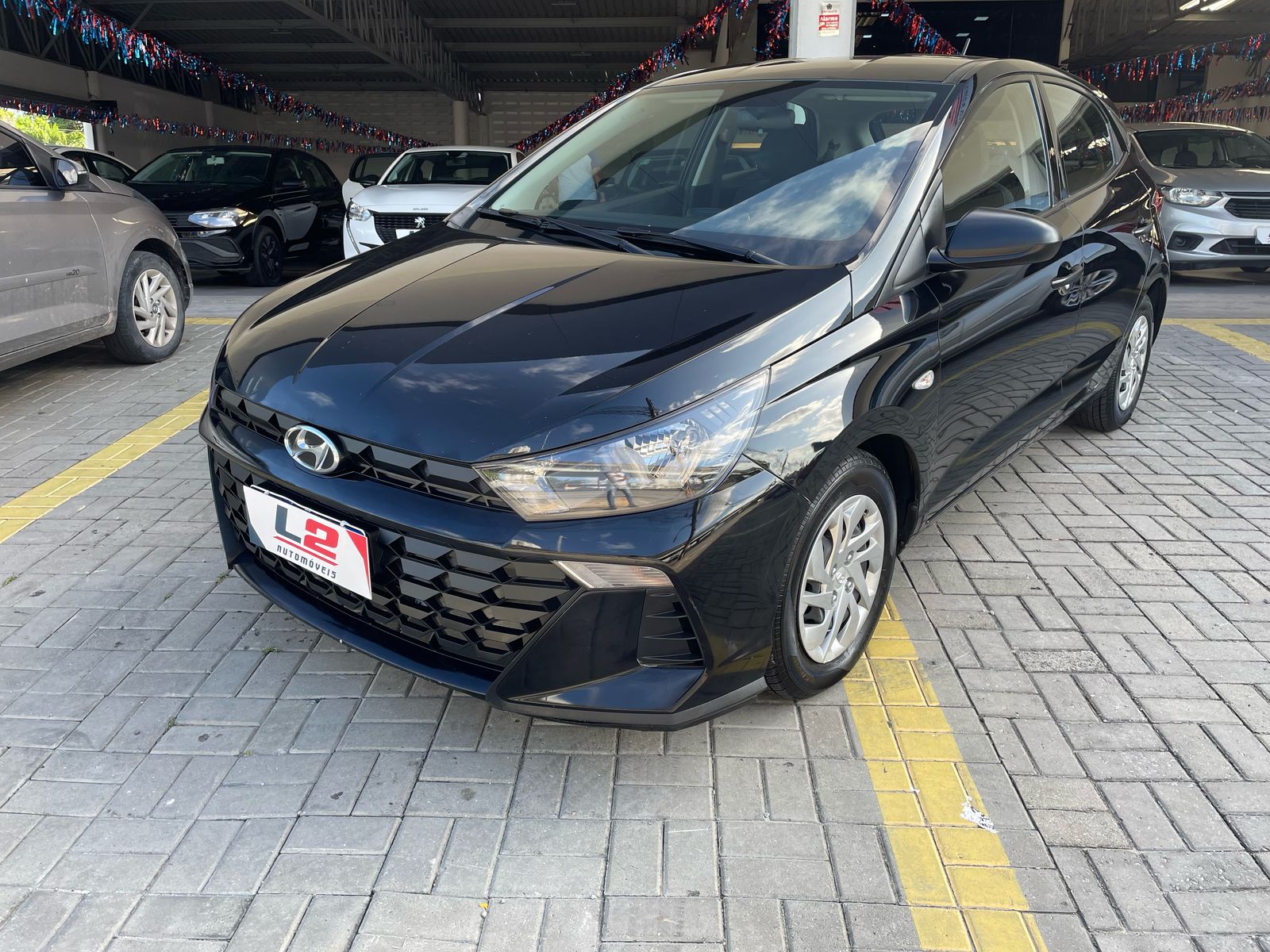 HYUNDAI         HB20