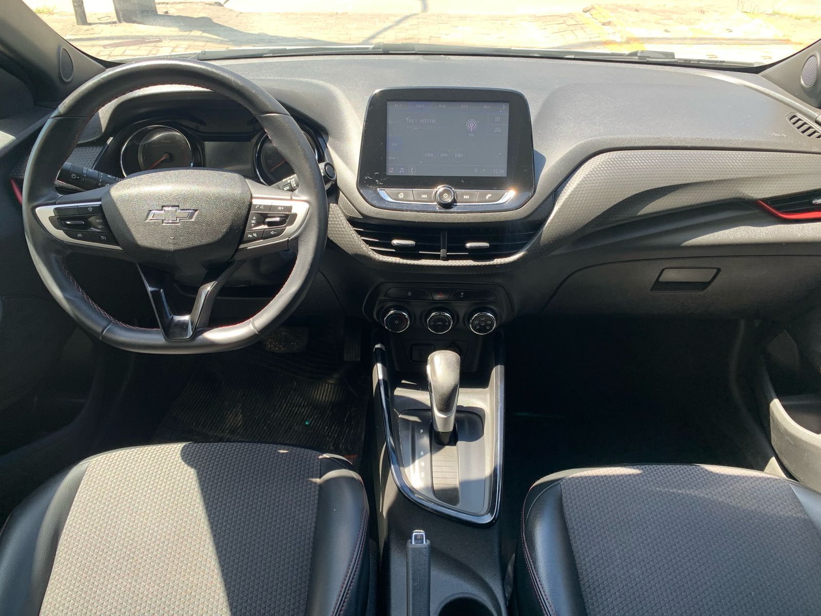 CHEVROLET         ONIX